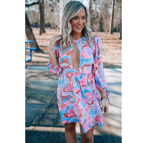 Milk & Honey Boutique Coral Multi Swirl Cutout Long Sleeve Midi Dress NEW~NWT!! - Picture 2 of 13